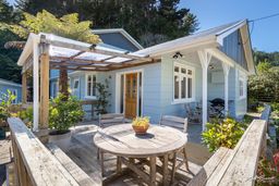 33%20elmslie%20road,%20pinehaven,%20upper%20hutt%208749