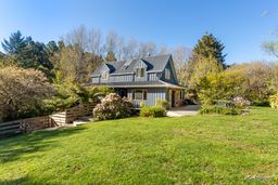 4%20ashton%20warner%20way,%20whitemans%20valley%200036